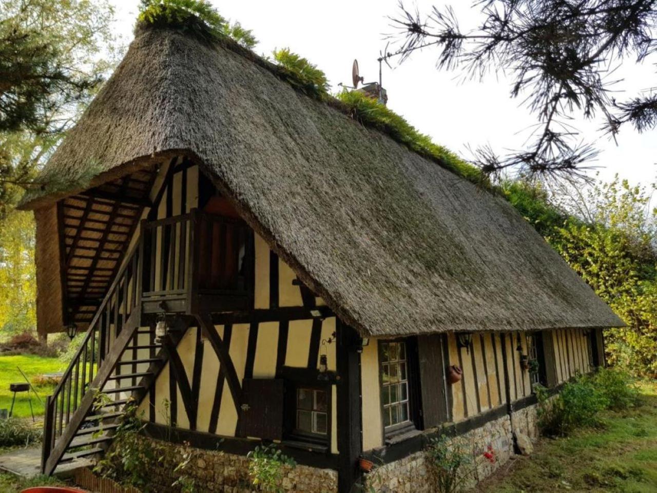 Chaumiere Familiale Weekend & Vacances Paisible Saint-Philbert-sur-Risle Exterior photo